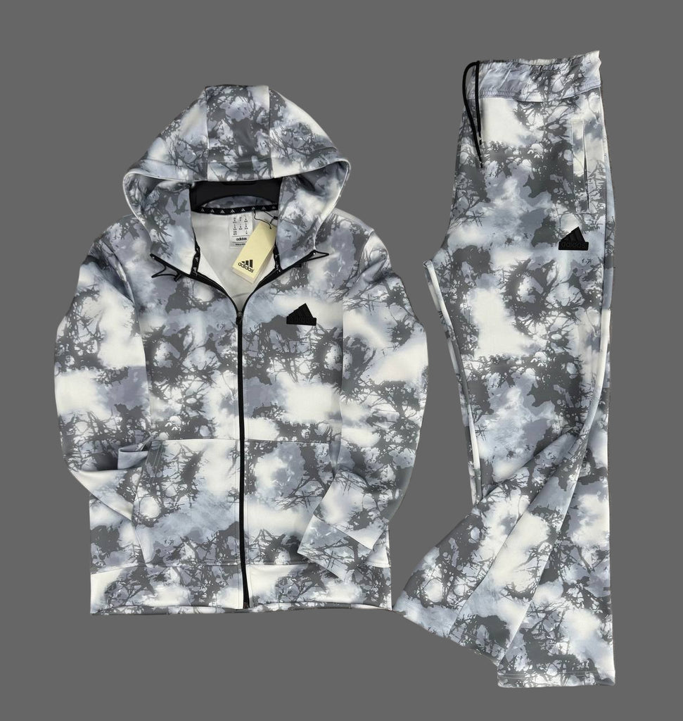 Moški športni komplet Adidas, belo-siva s pršenim vzorcem