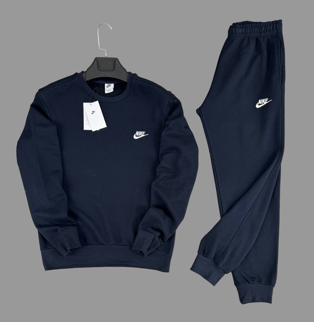 Moški športni komplet Nike, temno moder, z belim emblemom - bluza in spodnji del