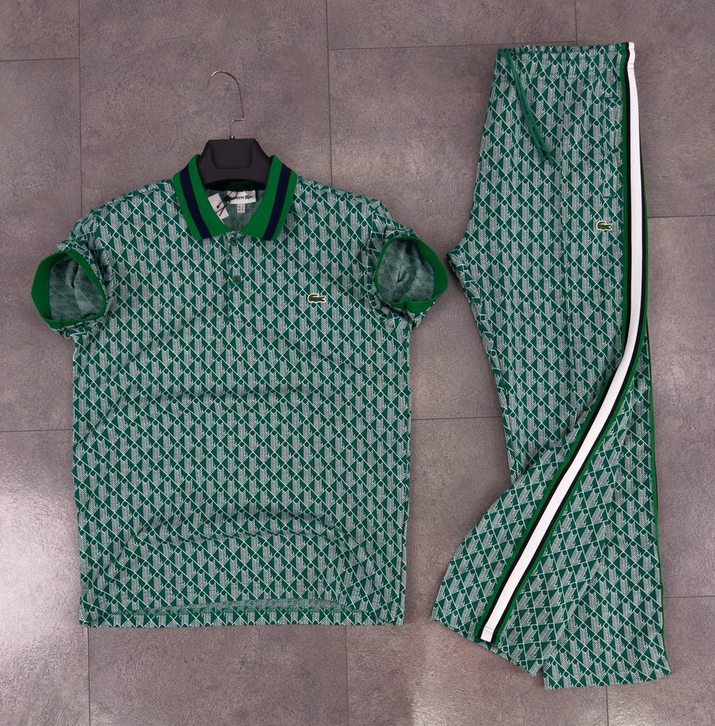 Moški komplet Lacoste, majica z ovratnikom in dolge hlače, zelene barve, z žakardovim monogramom.