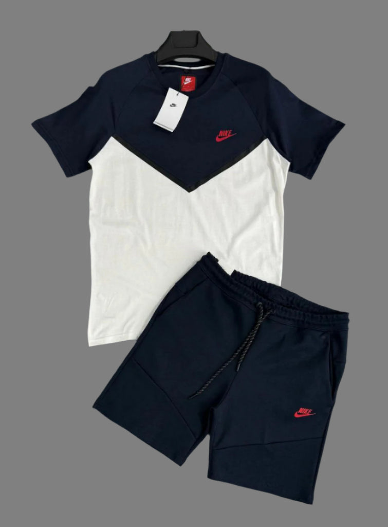 Moški komplet Nike Tech Fleece s kratkimi hlačami in majico, temno modra in bela. Premium kakovost.