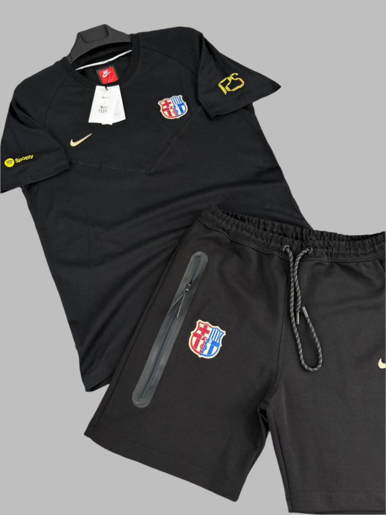 Moška oprema Nike - črna, z emblemom Barcelone