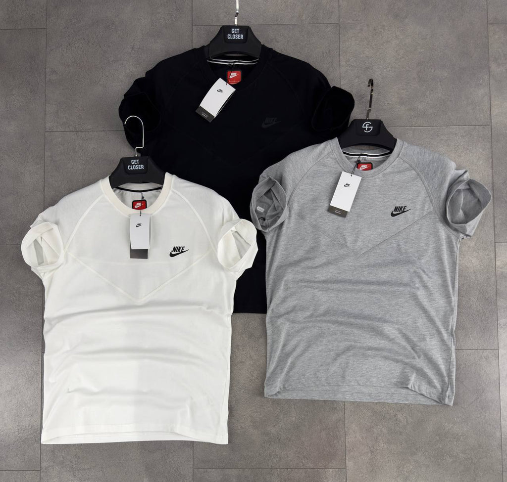 Moška majica Nike, črna.